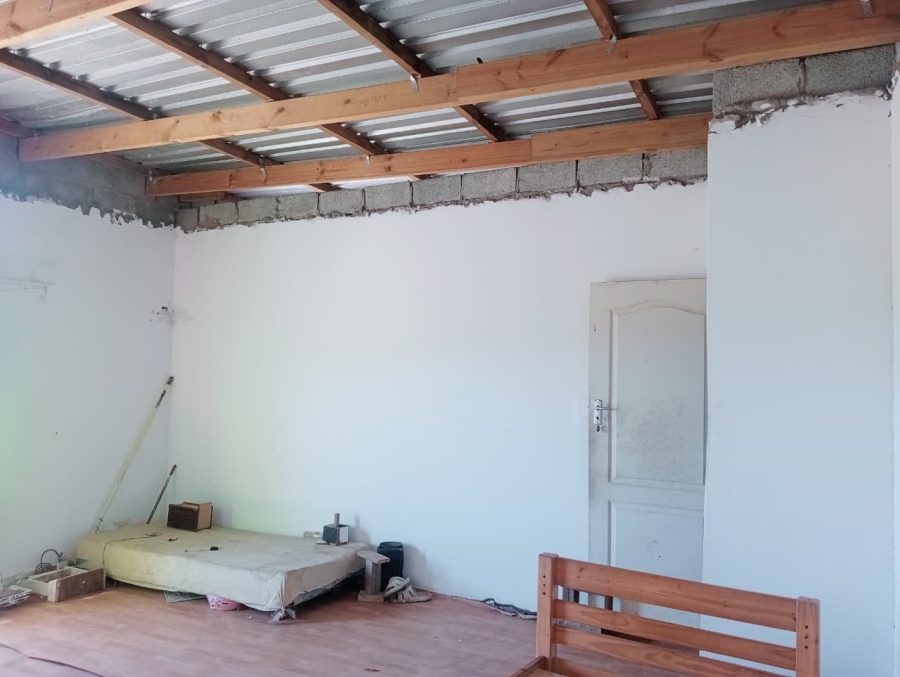 2 Bedroom Property for Sale in Mbekweni Eastern Cape